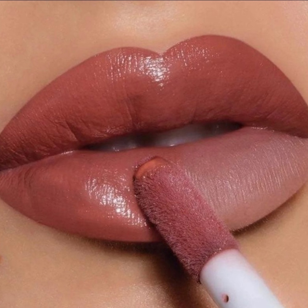 KAB Cosmetics Charming Lip Duo New In Box - Picture 3 of 3